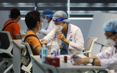 Bản tin COVID-19 sáng 20/7: Hà Nội, TP HCM và 22 tỉnh thêm 2.154 ca mới
