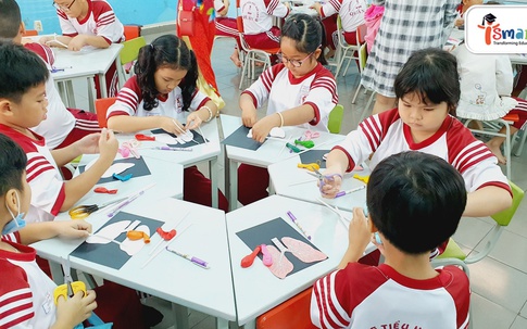 Khác biệt giữa học tiếng Anh qua môn Toán và Khoa học so với tiếng Anh thông thường