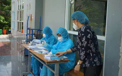 Tổ công tác Bộ Y tế kiểm tra Khu cách ly tập trung tại ký túc xá Đại học Văn hóa TP.HCM