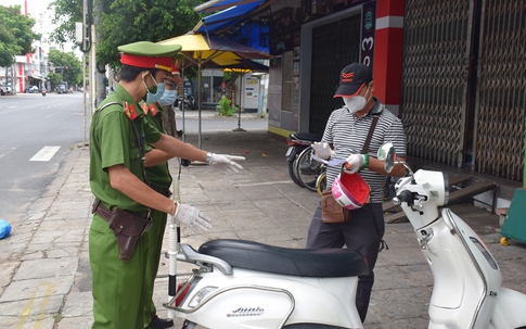 Phú Yên tạm giữ hình sự thanh niên dùng mũ bảo hiểm đánh thành viên tổ tuần tra