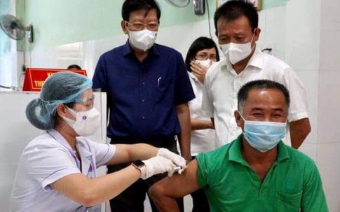 Quảng Bình triển khai tiêm chủng vaccine phòng COVID-19 đợt 3