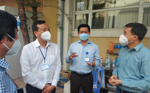 Thứ trưởng Bộ Y tế Trần Văn Thuấn: Đồng Nai phải làm tốt công tác điều trị, cần bảo vệ thầy thuốc tuyến đầu