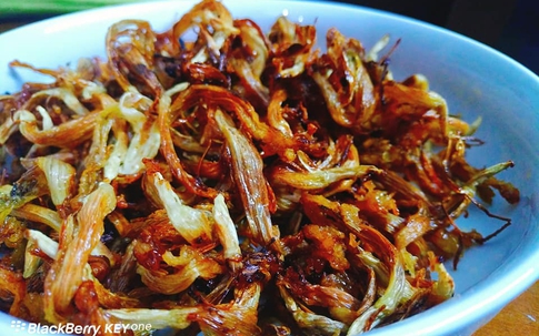 Làm món "bao ngon, bao lạ" từ thứ bỏ đi của loài cây quen thuộc, nam thanh niên được chị em đua nhau hỏi cách