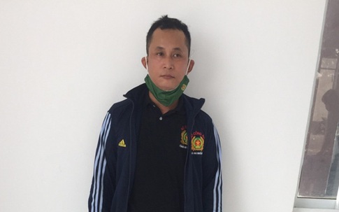 Lên mạng mua sắc phục Công an về sử dụng