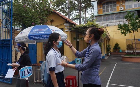 3 điểm thi tốt nghiệp THPT ở TP.HCM xuất hiện thí sinh liên quan đến COVID-19
