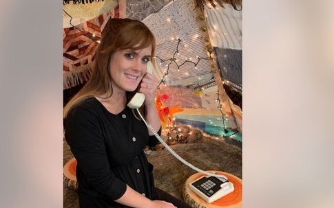 'Chiếc điện thoại thần kỳ' của cô giáo trẻ giúp học sinh ngoan hơn