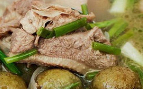 Hướng dẫn chi tiết cách làm món vịt om sấu