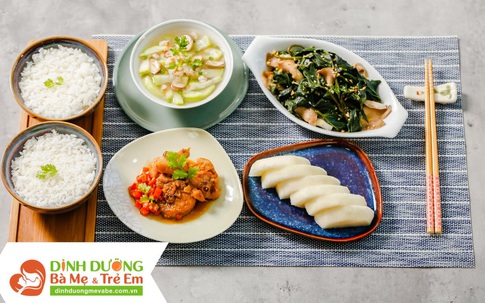 Dinh dưỡng hợp lí cho mẹ bầu mùa dịch