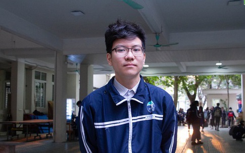 Nam sinh trường chuyên thi chung kết Olympia 2021 nói gì sau khi bị tố kiêu ngạo, dùng từ tục tĩu với bạn gái?