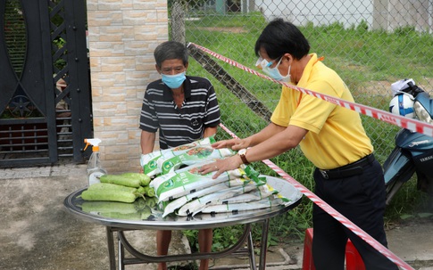 “Hạt vàng bưu điện” chung tay vì cộng đồng vượt trên thách thức của dịch COVID-19