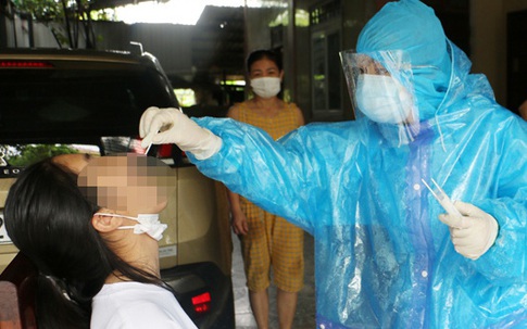 Hà Nội công bố 47 ca dương tính SARS-CoV-2 trong một buổi sáng, có nữ nhân viên Bệnh viện Thường Tín