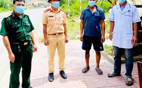 Nam công nhân ngạt khí độc dưới hầm được tổ trực chốt COVID-19 cứu sống