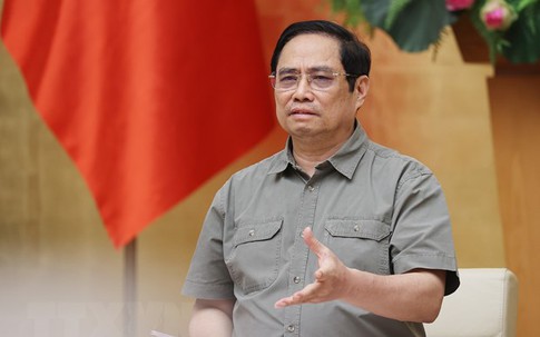 Thủ tướng: Tránh chủ quan, nóng vội mở lại sản xuất, kinh doanh ngay