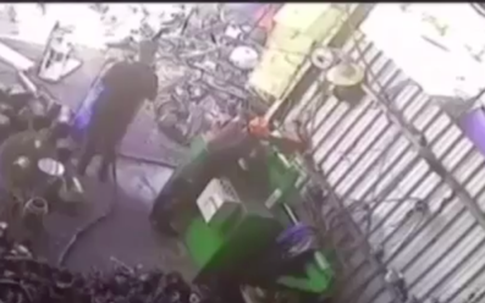 Kinh hoàng thùng phuy phát nổ, thanh niên gặp nạn thương tâm trong quá trình hàn cắt