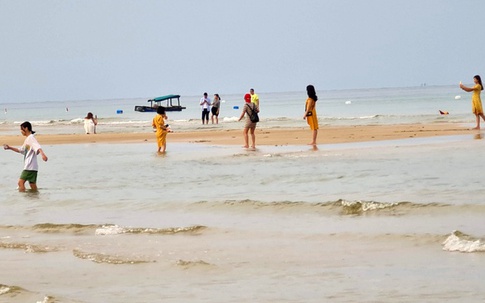 Tìm được thi thể cô gái mất tích khi tắm biển