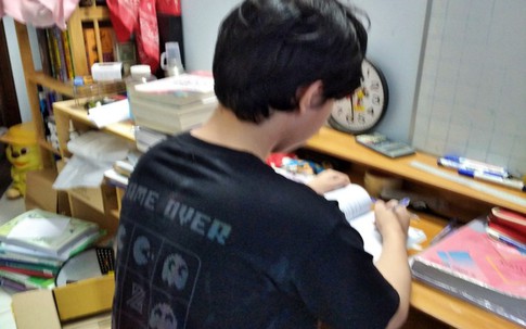 Con đỗ Đại học Y khoa Phạm Ngọc Thạch, mẹ làm đơn vay tiền và cái kết xúc động