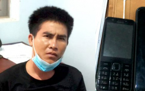 Đang cách ly y tế vẫn "vượt rào" đi mua rượu về nhậu và trộm cắp