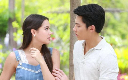 Mượn điện thoại chồng để con học trực tuyến, vợ phát hiện bí mật động trời và câu hỏi ngược khiến anh ta 'cứng họng'!