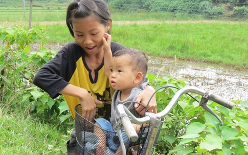 Trao hơn 100 triệu đồng đến 3 hoàn cảnh khốn khó ở Nghệ An

