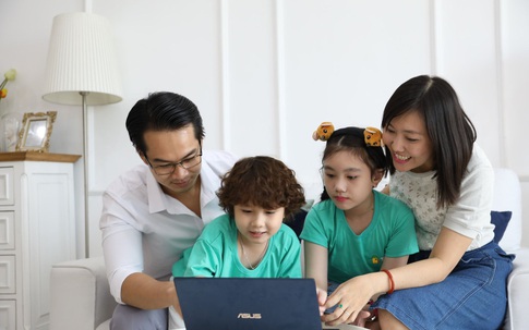 Hà Nội: Học sinh lớp 1 chỉ học trực tuyến không quá 3 tiết một ngày