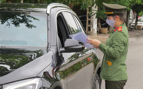 TP Vinh bắt đầu nhộn nhịp trở lại sau khi điều chỉnh giãn cách, siết chặt hơn ở "vùng đỏ"