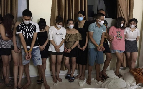 Phú Thọ: Bắt 17 nam nữ tụ tập sử dụng ma túy trong nhà nghỉ giữa mùa dịch