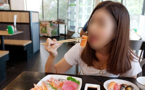 "Buổi hẹn thảm họa" trong nhà hàng sushi, hành động cuối bữa ăn của chàng giám đốc khiến cô gái cho ngay vào danh sách đen, không bao giờ gặp lại!