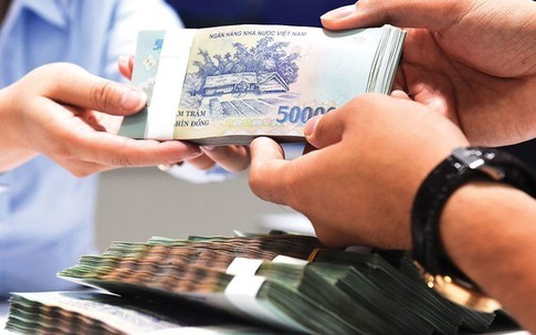 Đồng loạt tăng lãi suất huy động, hút tiền cuối năm trong dân