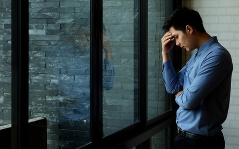 Bạn gái ít liên lạc