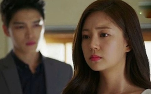 Chồng giỏi kiếm tiền, mẹ chồng đối xử tốt nhưng tôi 5 lần 7 lượt đòi ly hôn, đến lúc chồng đồng ý, tôi lại bối rối