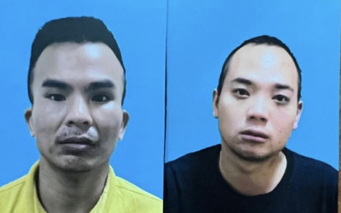 Nửa đêm đập phá ô tô, ép đưa xe vào bãi trông giữ