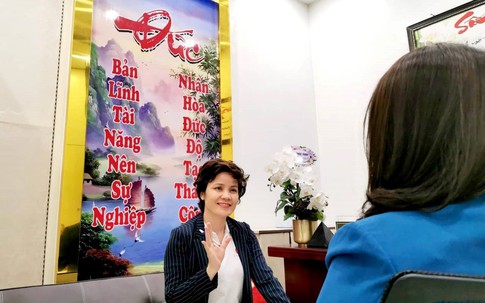 Nhân ngày 20/10 kể câu chuyện tình yêu chữa lành vết thương trầm cảm