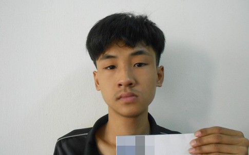 Dọa tung "ảnh nóng" nếu không chuộc điện thoại bị rơi với giá 10 triệu