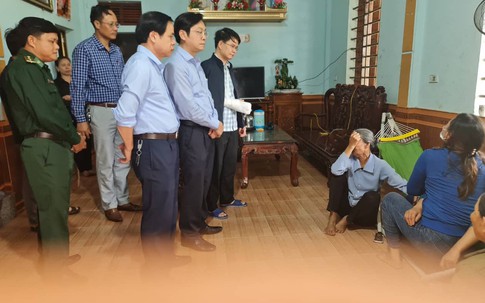 Tàu cá Hà Tĩnh va chạm với tàu hàng, tìm thấy thi thể 3 ngư dân