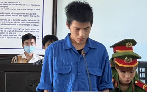 Đối tượng côn đồ cầm dao chém người giữa đường lãnh án