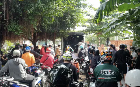 Nghiêm trị yêng hùng trên xe máy