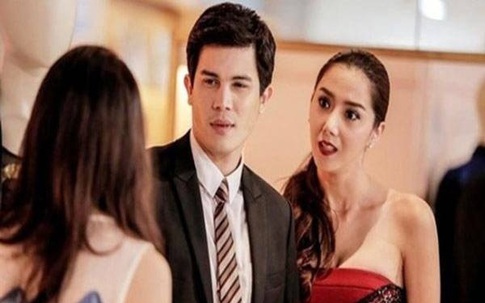 Chồng dẫn bồ về nhà thúc ép ly hôn, vợ 'tung chiêu' khiến đối phương buông nhau mà chạy