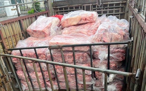 Thu gom 580kg mỡ lợn từ chợ, nam thanh niên Hải Dương cấp đông, đóng gói bán kiếm lời