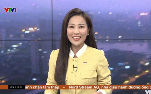 MC Quỳnh Hoa trở lại sóng VTV1 sau sự cố vạ miệng