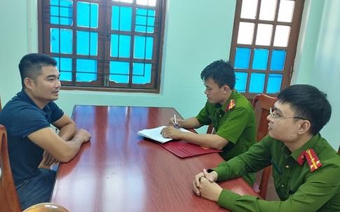Kề rựa vào cổ hàng xóm rồi đánh đập vì mâu thuẫn tiền bạc
