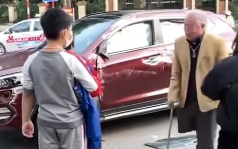 Xác minh vụ cụ ông khuyết 1 chân lái ô tô gây tai nạn ở Bắc Ninh