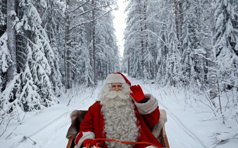Cận cảnh 'ngôi làng ông già Noel' đẹp như cổ tích ở Phần Lan