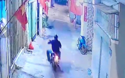 Đã bắt kẻ chạy xe máy cầm dao vô cớ chém nhiều người ở Vũng Tàu