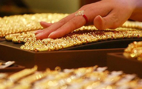 Giá vàng hôm nay tăng chóng mặt, lập đỉnh lịch sử mới