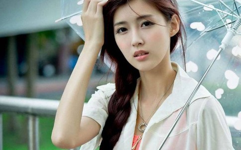 32 tuổi chưa chồng: "Tôi quen cùng lúc 3 anh, chỉ mong cưới ngay lập tức"