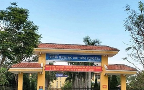 Nữ sinh bị đánh chấn động não đã quay trở lại lớp