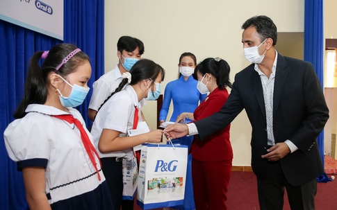 Công ty P&G Việt Nam tiếp tục đồng hành cùng tỉnh Bình Dương hỗ trợ trẻ em mồ côi do Covid-19