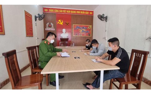 Triệu tập nhóm thanh niên cầm ghế đánh nữ chủ quán nhập viện