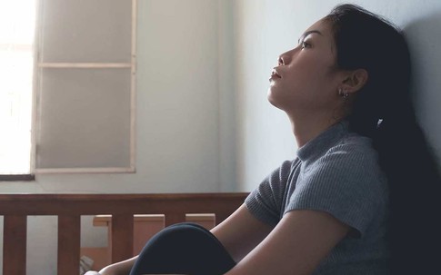 Tôi luôn bị đàn ông, bạn bè bỏ rơi