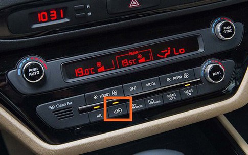 Nút "kì diệu" trên xe ô tô có tác dụng cực lớn trong việc tiết kiệm xăng và chống nóng